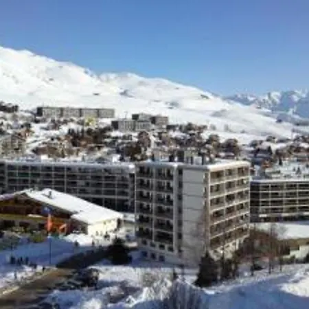 Renove Au Pied Des Pistes Avec Balcon Et Parking - Fr-1-417-26